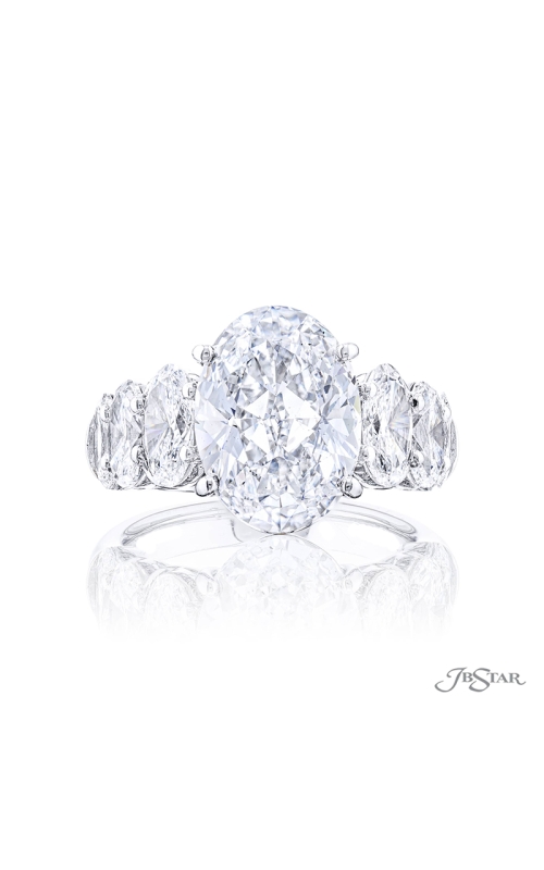 Oval Diamond Ring