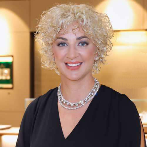 Janna's headshot from Bigham Jewelers.